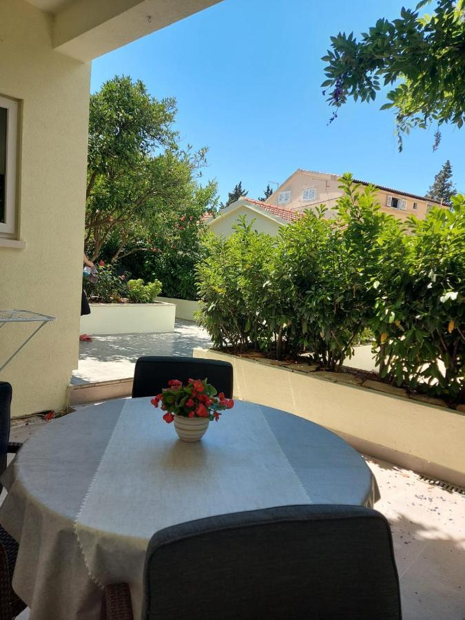 קורצולה Apartman Lucija מראה חיצוני תמונה